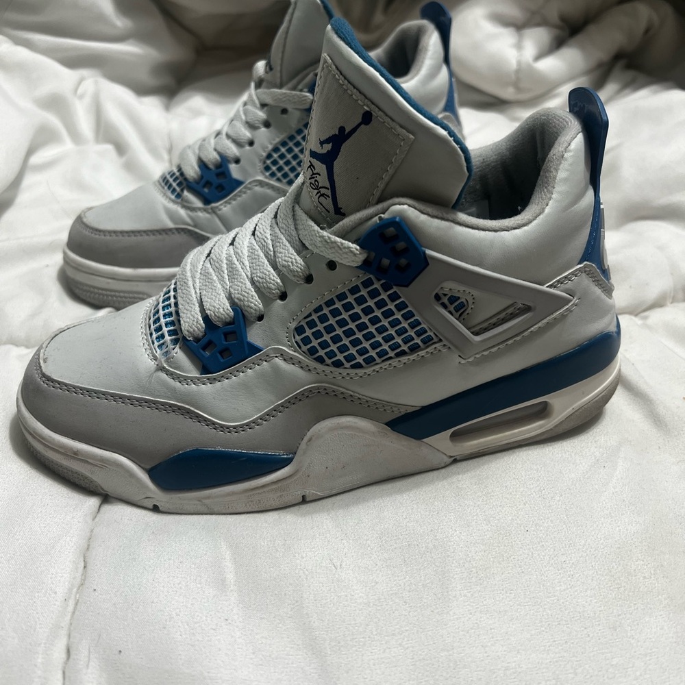 Jordan military blue
